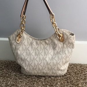 MK purse